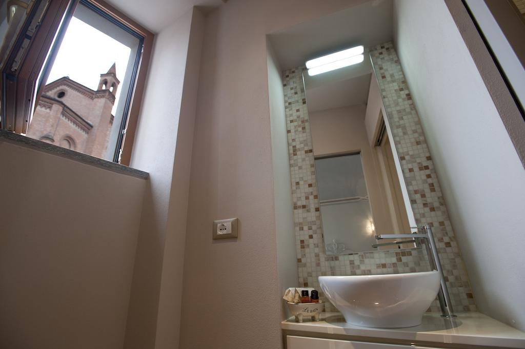 Bed and Breakfast Vinoteca La Sacrestia Alba  Pokoj fotografie